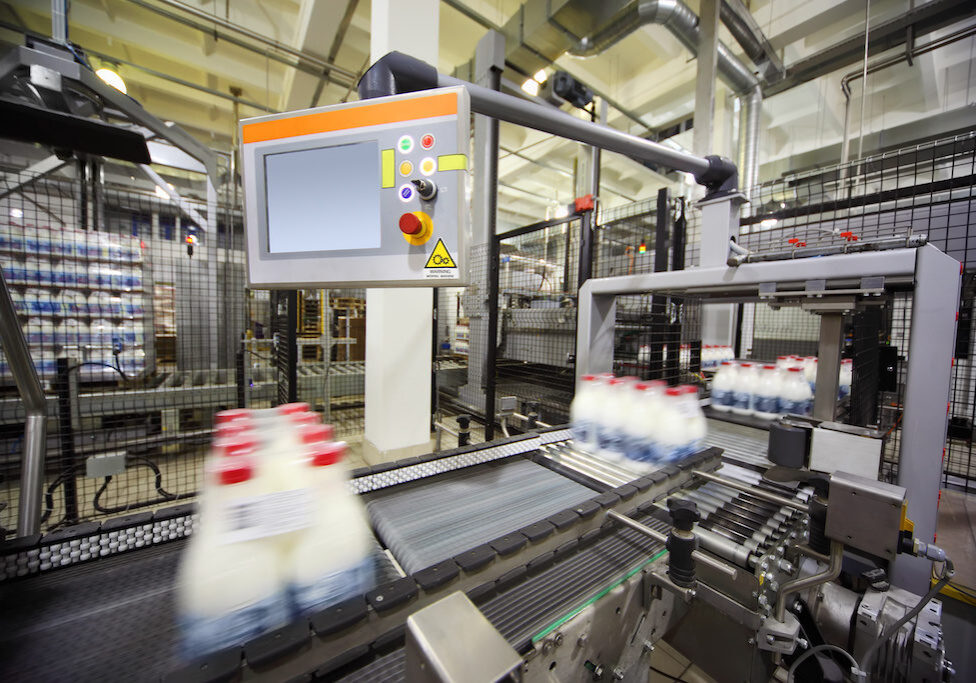Redução do consumo de combustível em uma fábrica de laticínios Reducir el consumo de combustible en una planta de lácteos